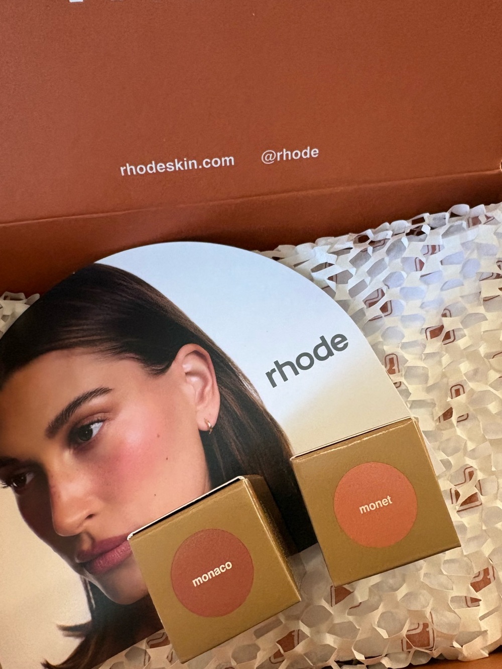 Limited Edition Rhode Set - Picture 2 of 3